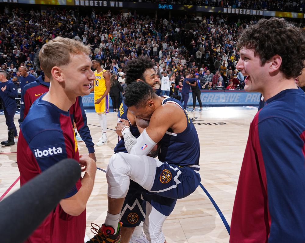 显示了自己 显示了自己