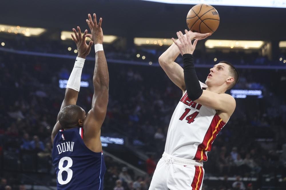 疑是一场战 疑是一场战