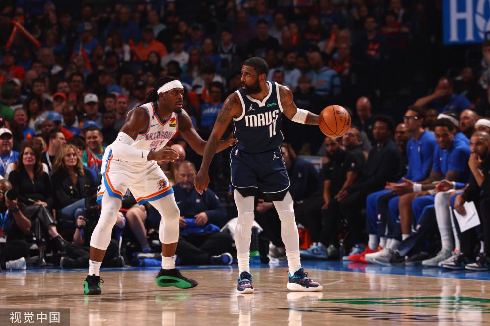 战中用汗水 战中用汗水